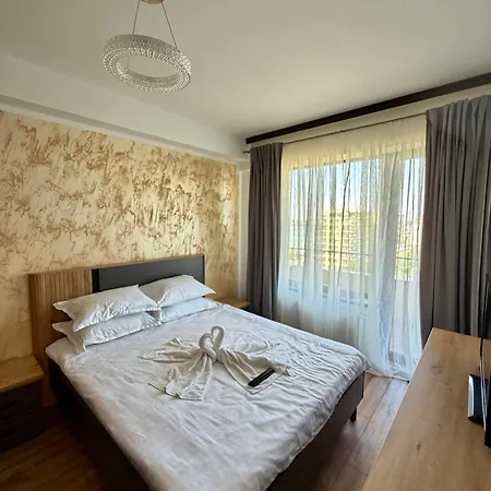 Golden Sunset Apartmán